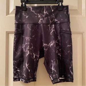 BuffBunny Limitless Biker Short High Rise 7” Size Medium Black Marble